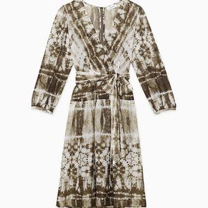 Calvin Klein Tie-Dye V-Neck 3/4 Sleeve Size 8